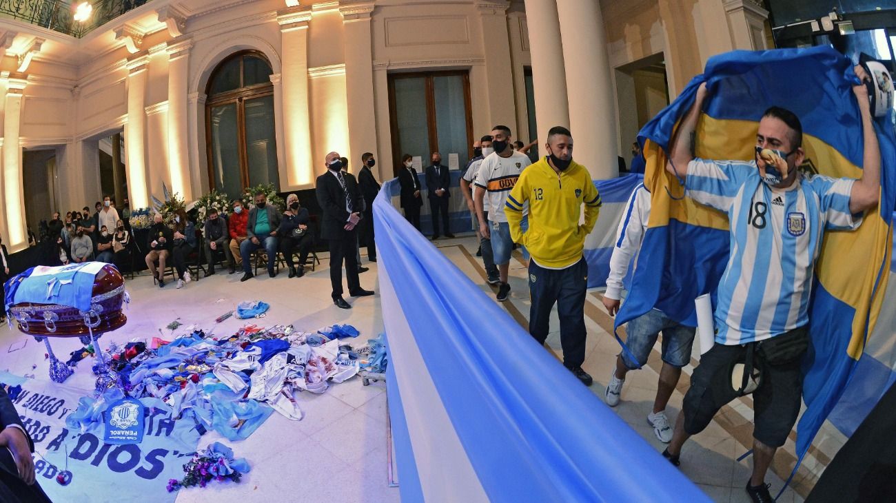 Diego Armando a Maradona