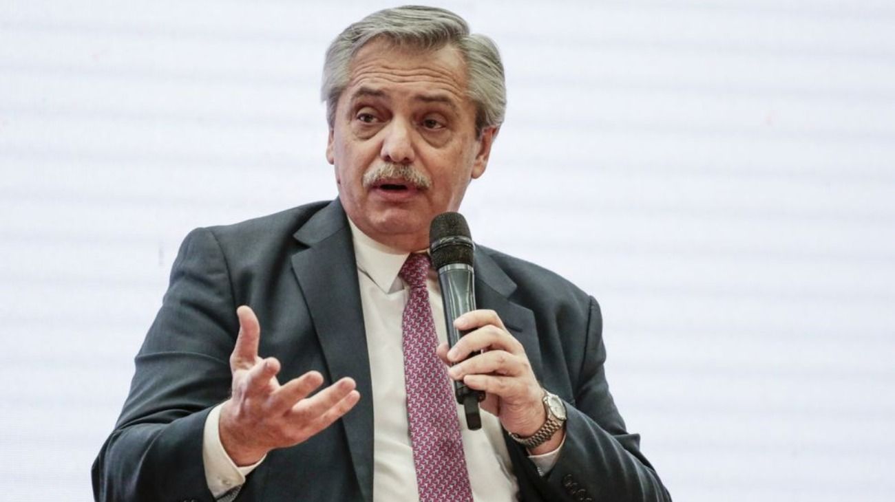 La Oficina Anticorrupción cambió la declaración jurada de Alberto por un "error de tipeo"