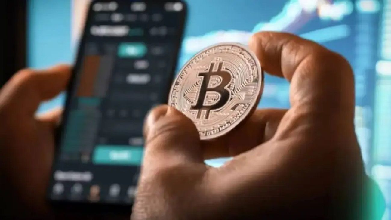 Caen los valores del Bitcoin y otras criptomonedas: ¿es un buen momento para invertir?
