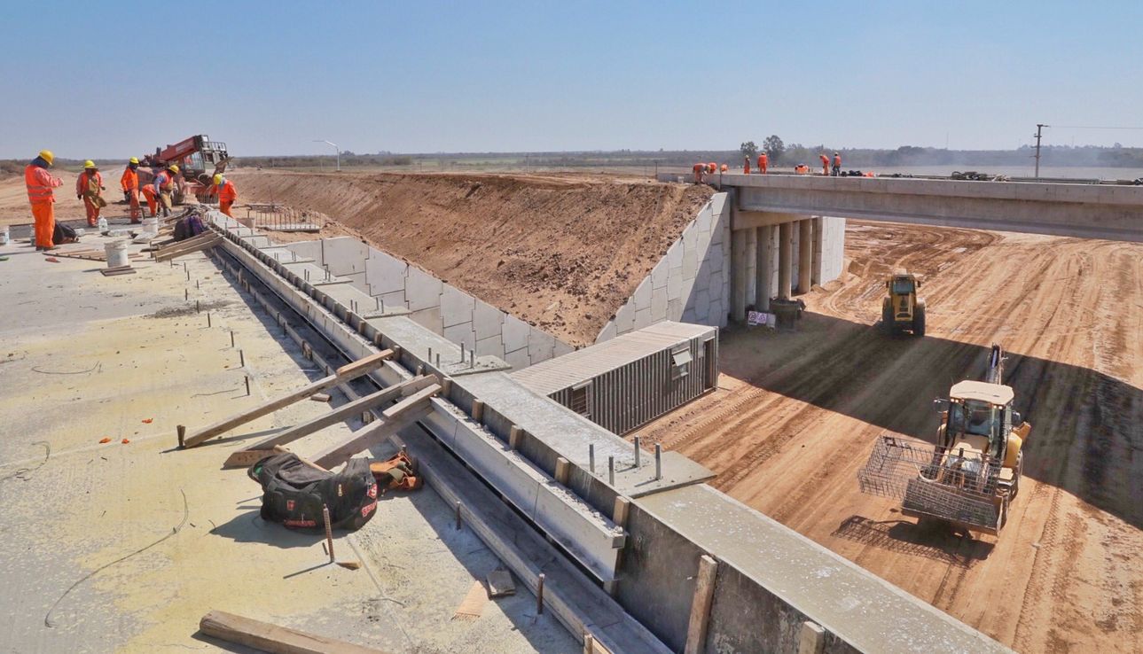 Alberto F. analiza continuidad de obras simbólicas de Cambiemos en Córdoba
