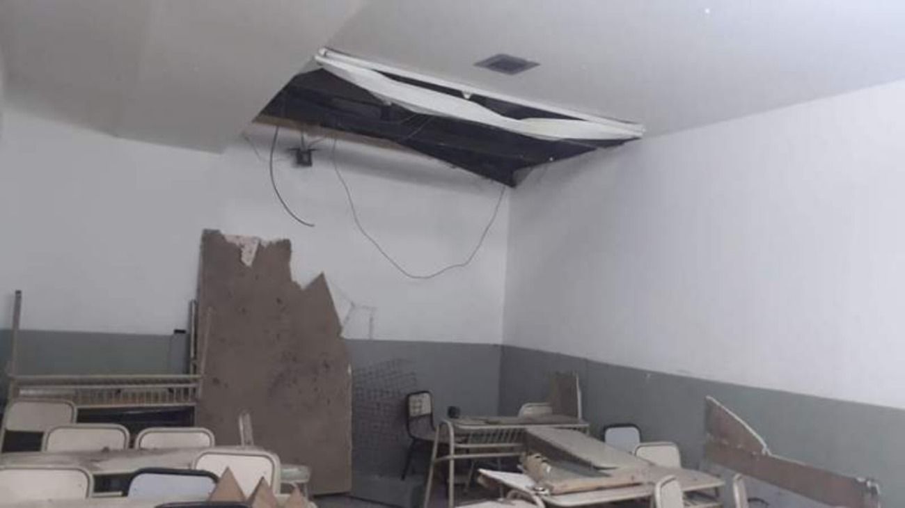 Río Gallegos: se cayó el techo de una escuela y siete chicos terminaron heridos
