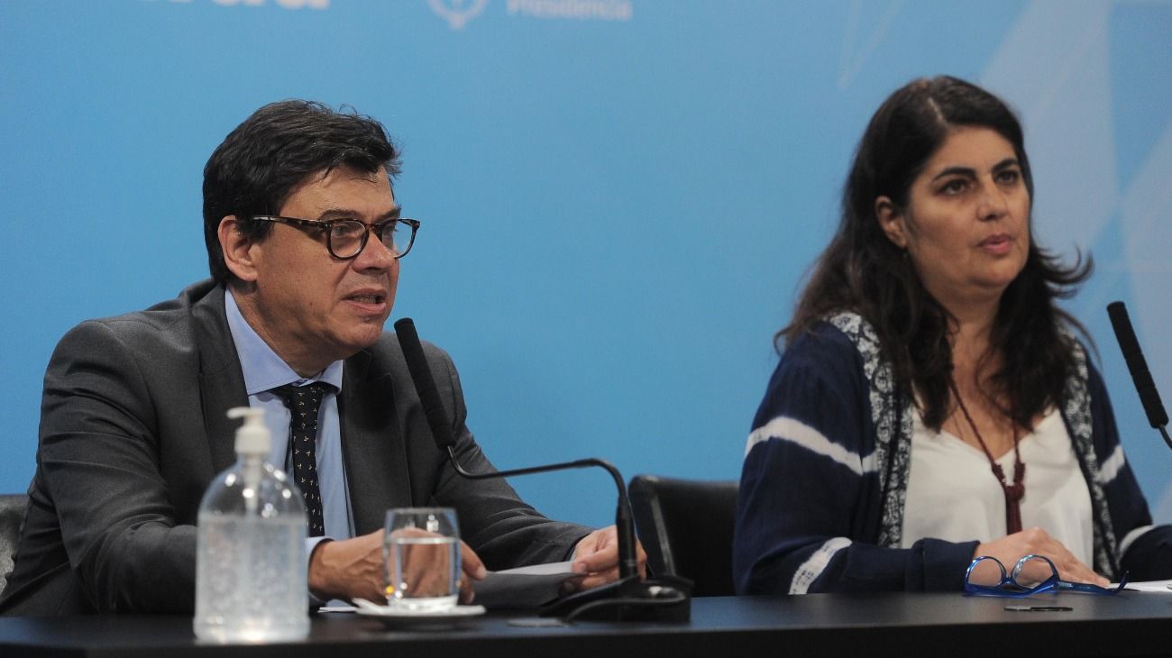 El Gobierno anunció una ampliación de las licencias para los trabajadores públicos y privados