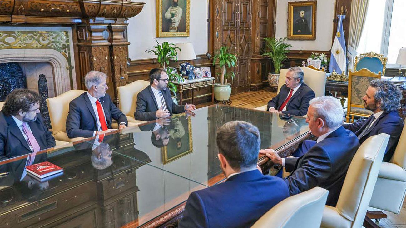 El Presidente recibió un petitorio de AMIA y DAIA