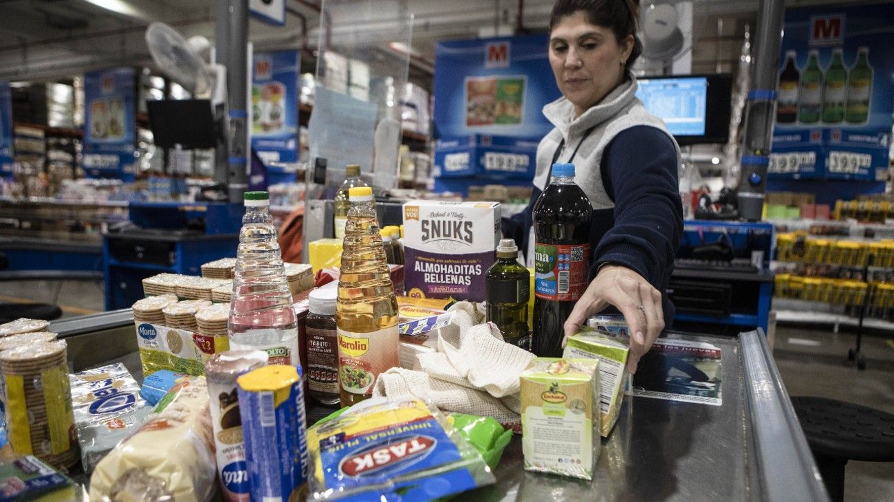 Las familias argentinas necesitaron $319.422 en septiembre para no caer en la pobreza