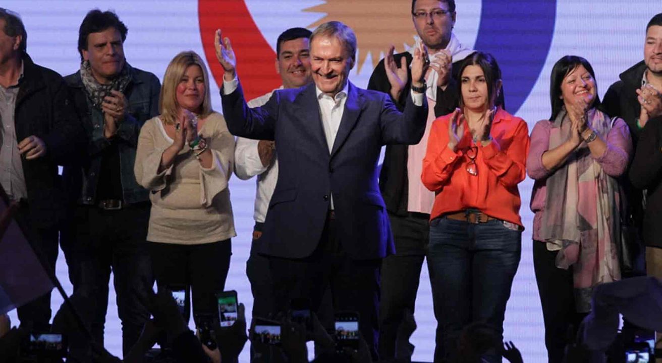El histórico triunfo de Schiaretti comenzó a gestarse horas después de una dura derrota
