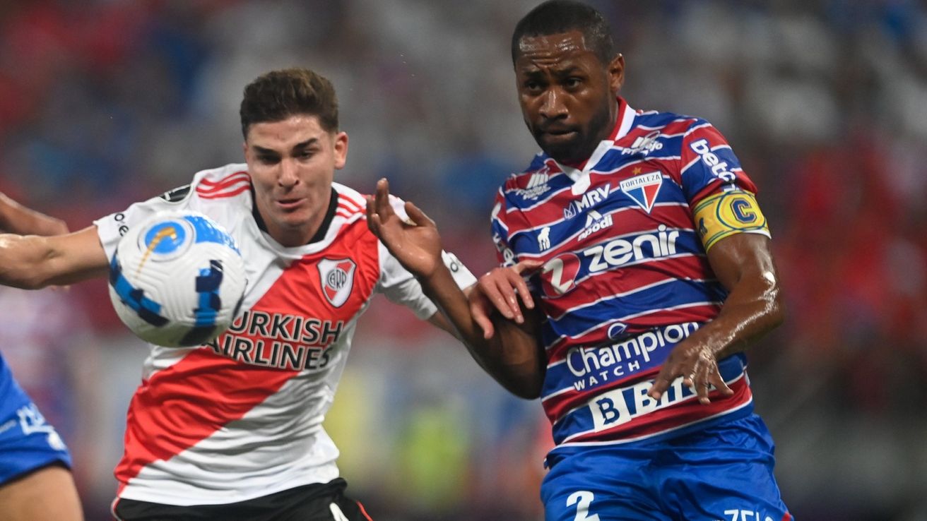 River empató ante Fortaleza, con un Franco Armani espectacular