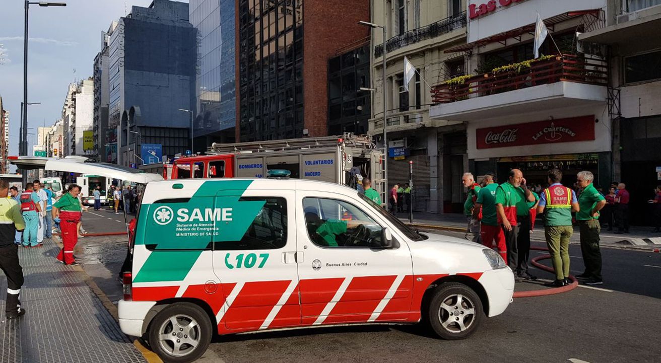 Las impactantes imágenes del incendio en el hotel Las Naciones