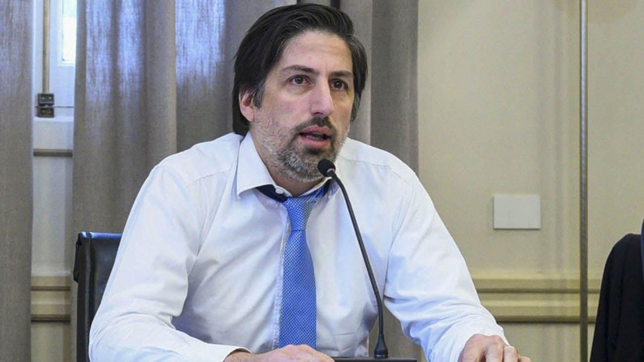 Neme contra Trotta: "Cómo volvemos al aula si son centros de detención ilegítimos"