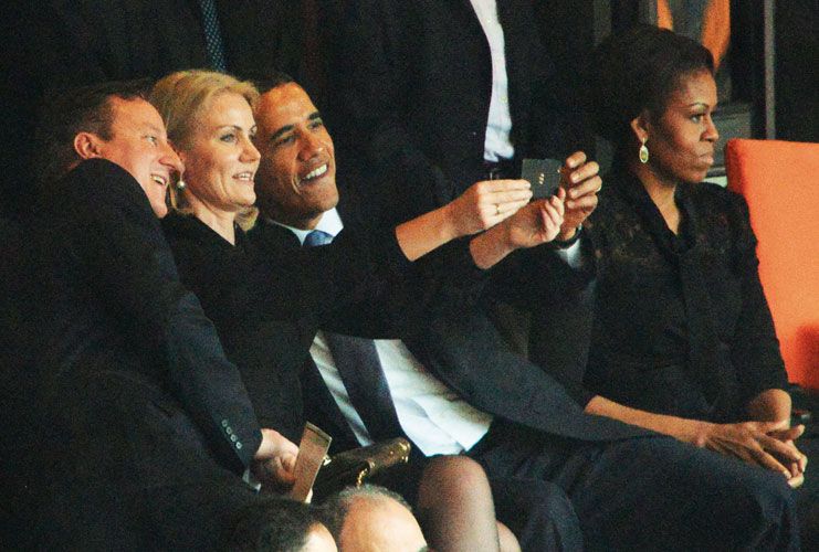 Las fotos ‘selfies’, la moda del año en las redes sociales