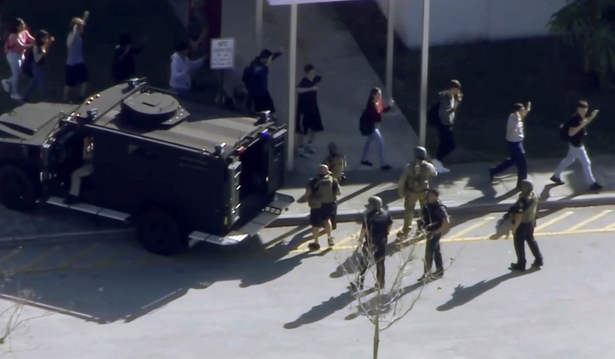 El dramático vídeo del momento del tiroteo en Florida