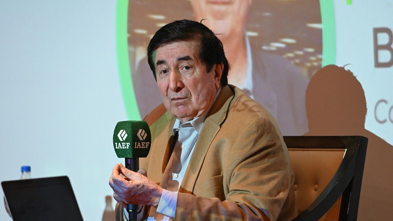 Jaime Durán Barba: "La dolarización en Ecuador se hizo sin plan económico y funcionó"