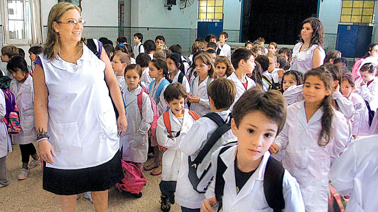 Un estudio revela que tres de cada cuatro directores de escuelas públicas son interinos