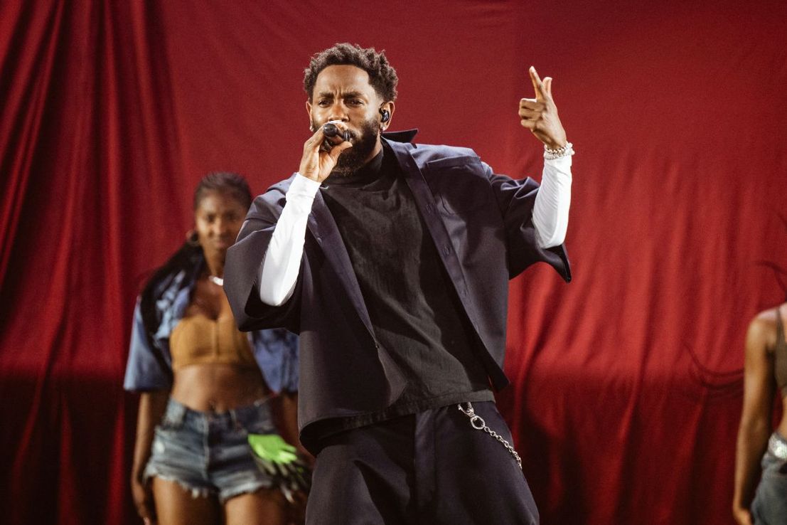 Kendrick Lamar encendió el Estadio River Plate con una clase maestra de rap y poesía urbana