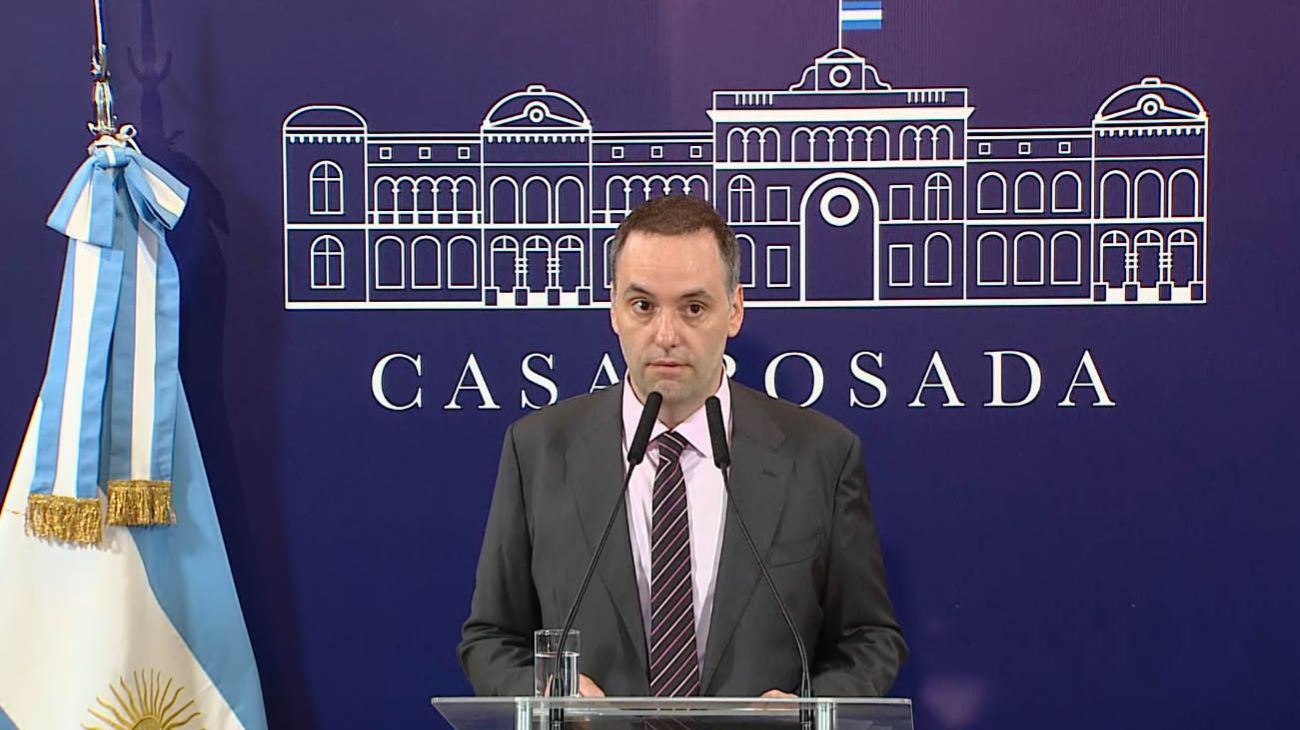 Manuel Adorni: "La ley de alquileres le ha hecho mucho daño al mercado inmobiliario y va a ser corregida"
