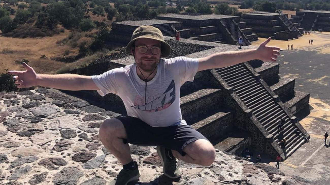Cole Emhoff: hijastro de Kamala Harris y empleado de Brad Pitt