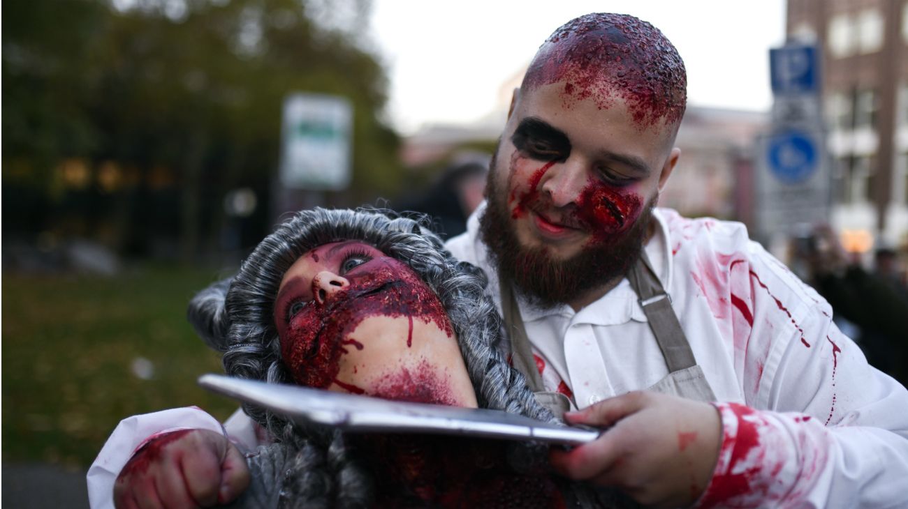 Las calles de Alemania fueron invadidas por zombies para celebrar Halloween