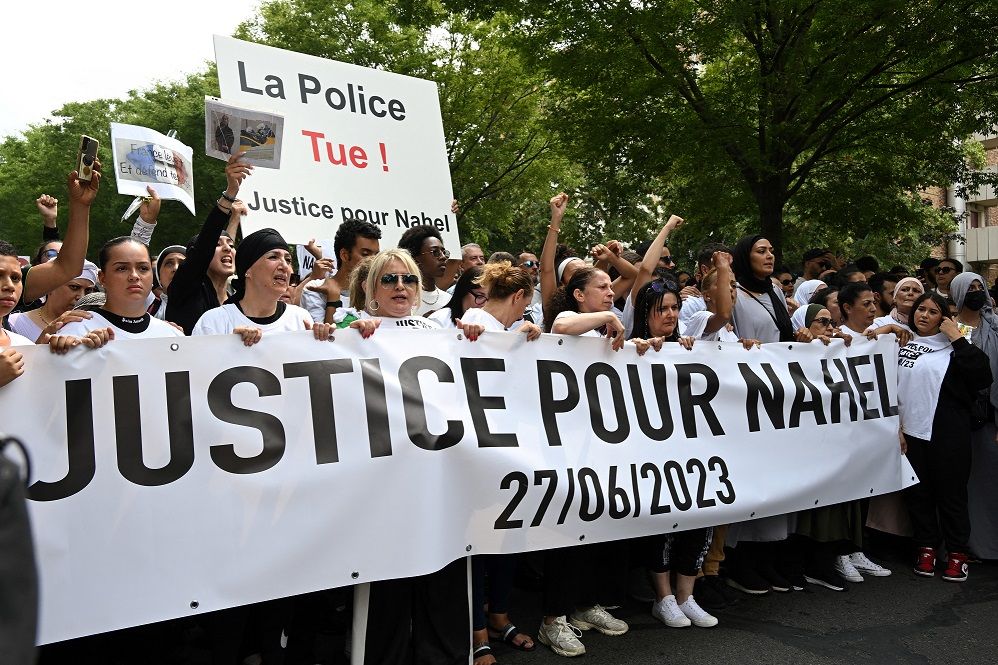 "Noveno día de trabajo": el policía que mató al adolescente francés dijo que era la primera vez que disparaba