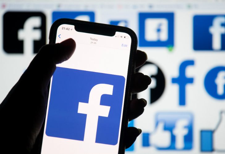 Mark Zuckerberg quiere que encuentres pareja en Facebook