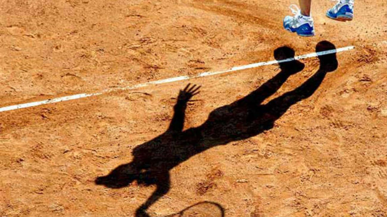 Permitirán jugar al tenis y al golf en los barrios cerrados de Ezeiza