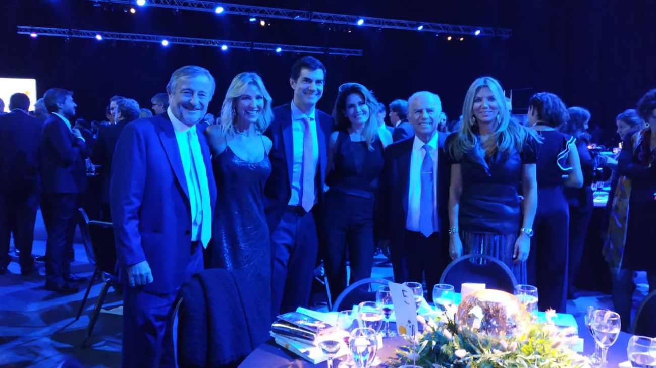 Fotos | Empresarios, políticos y periodistas reunidos en la cena de Cippec