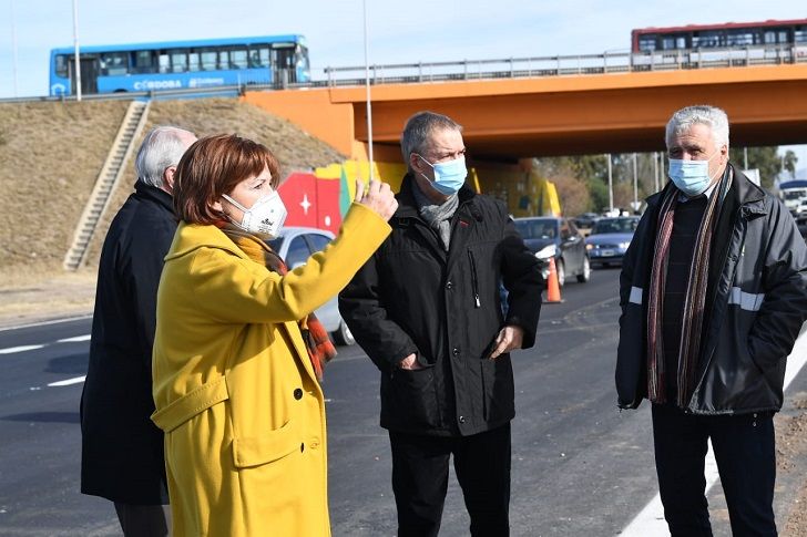 Obras, gremios y nuevos socios, los ejes de Schiaretti para el arranque de campaña