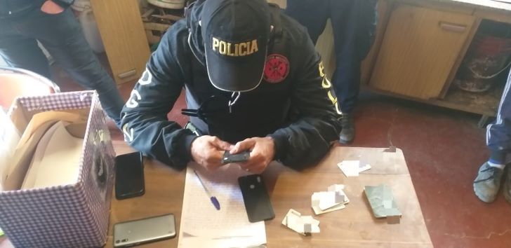 “SIM Swapping”: desbaratan en Córdoba una banda que robaba líneas de teléfonos celulares