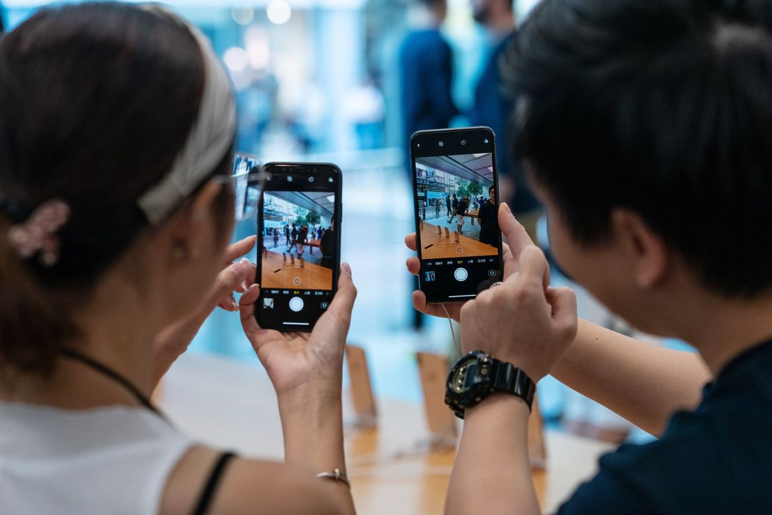 Los proveedores de Apple sufren por menor demanda de iPhone