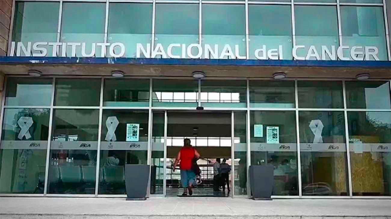 Reducen 34% el presupuesto para niños con cáncer, pero lo quintuplican para los directivos