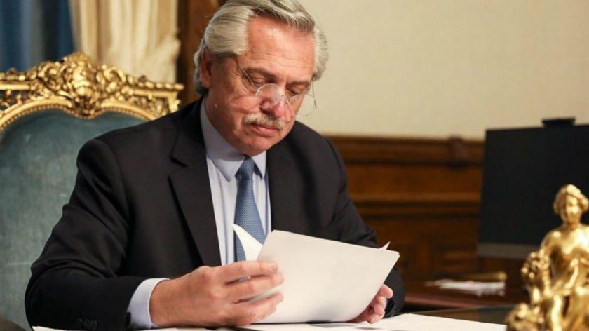 Se cayó la designación del embajador ante el Vaticano