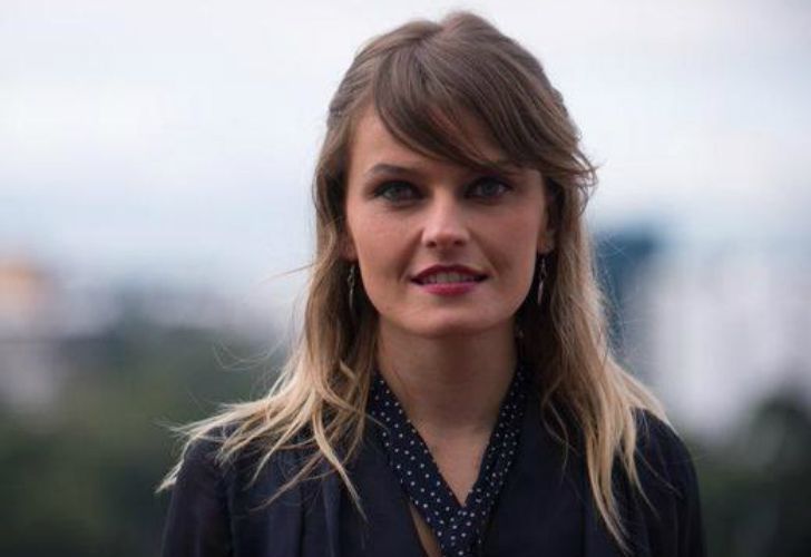 Cómo vive y piensa la joven que desarma el discurso populista
