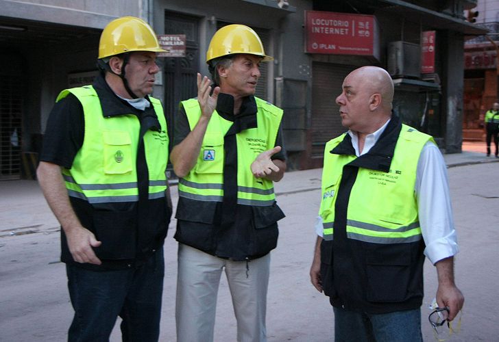 Reanudan las tareas de demolición del edificio