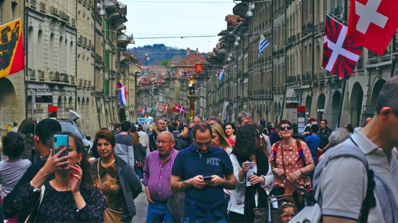 La población de Suiza se disparó un 20% en 20 años