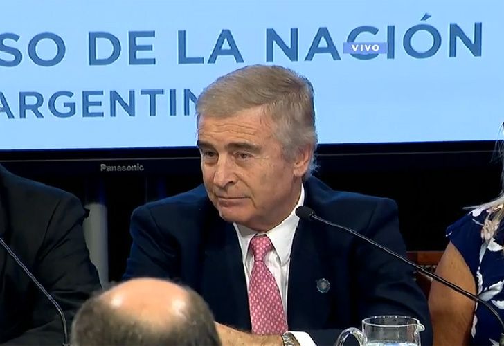 En vivo: Oscar Aguad promete buscar el submarino ARA San Juan "el tiempo que sea necesario"