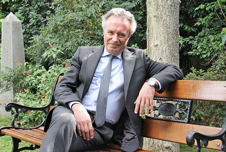 “El arte te ayuda a soportar la vida”