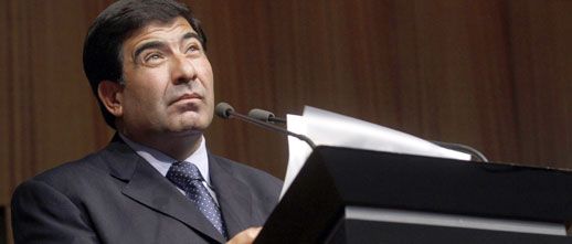 Echegaray desplazó a una funcionaria por el pedido de datos en countries