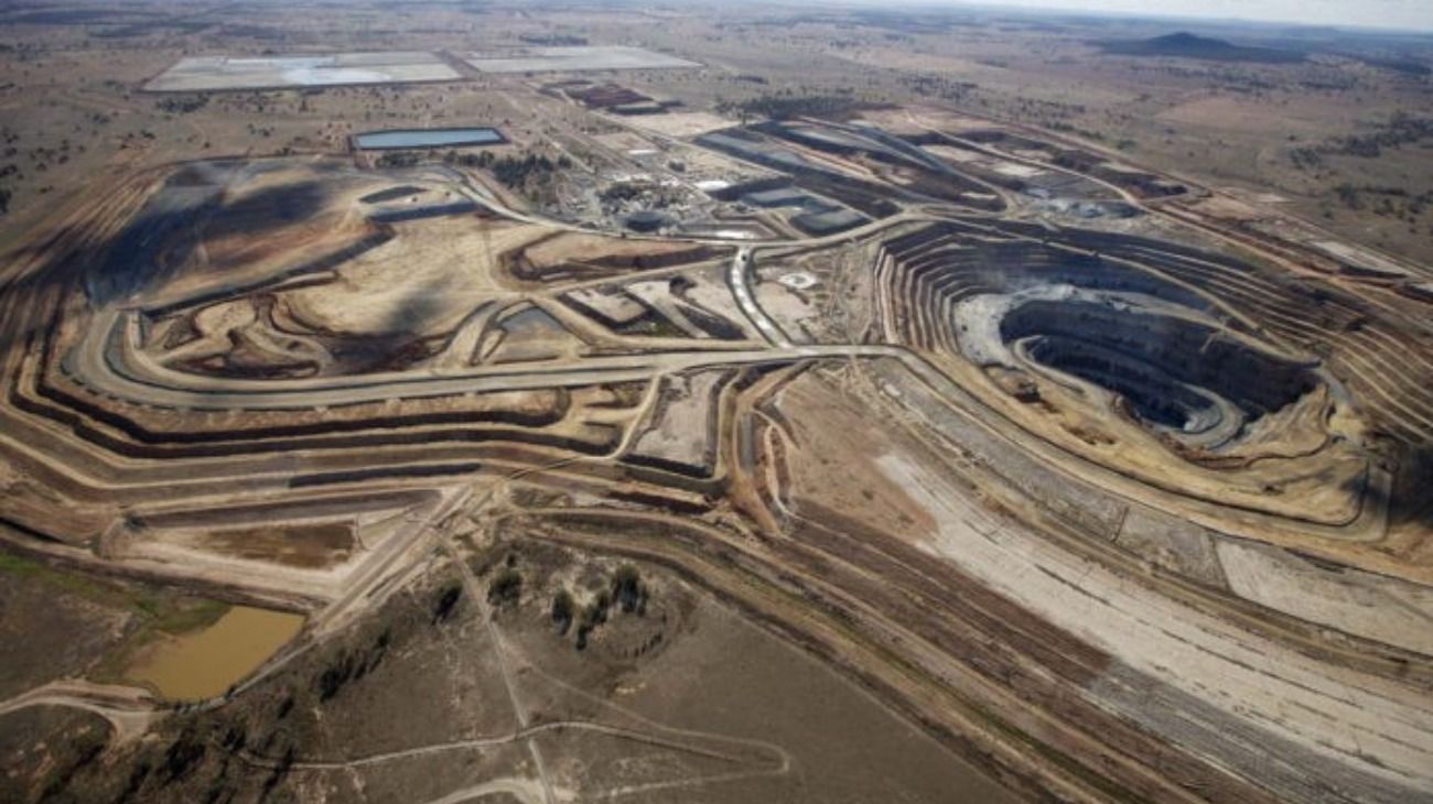 El macrismo busca avanzar en un proyecto de ley para el cierre de minas