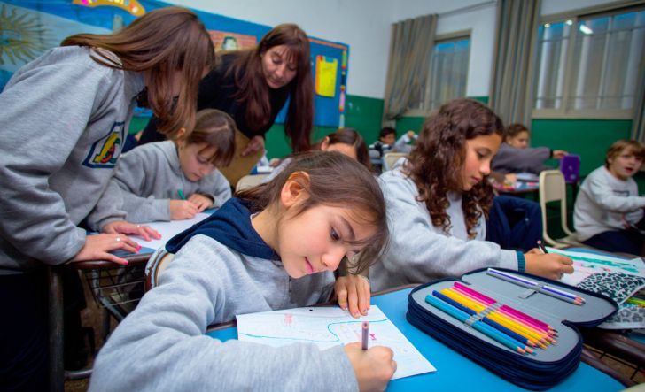 Datos oficiales muestran una fuerte subejecución en varios programas sociales