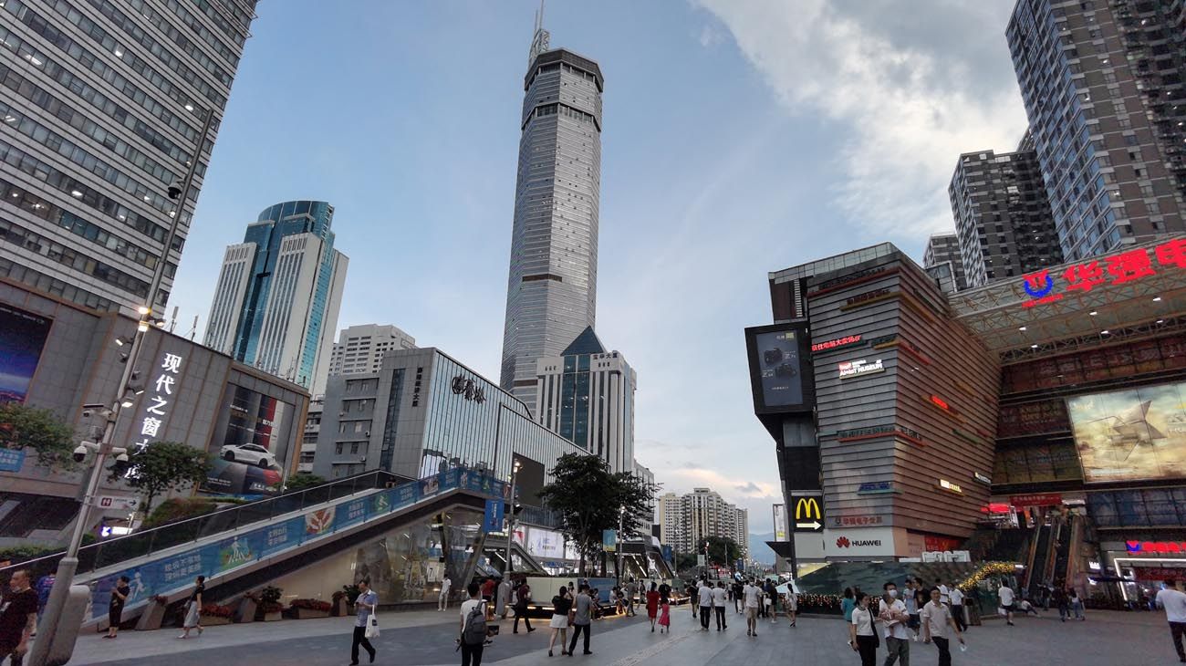 Pánico en China por la inexplicable oscilación de un rascacielos de 73 pisos