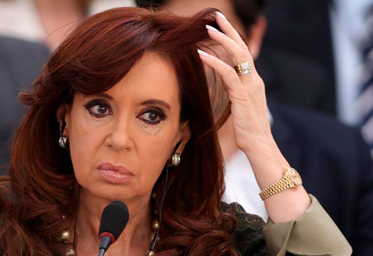 Cristina Kirchner le donó 70 millones a Máximo y Florencia