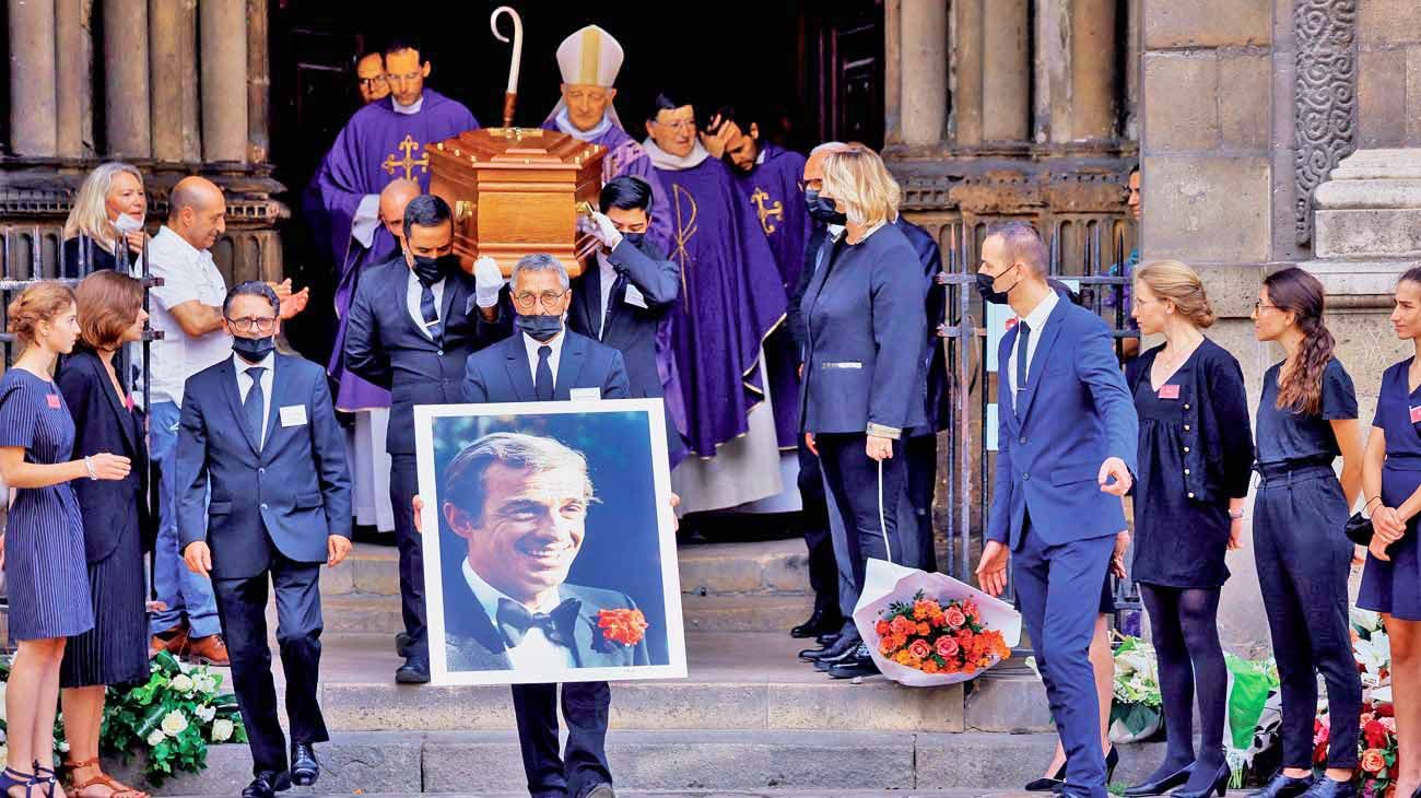 París despidió a Jean Paul Belmondo, un ícono del cine