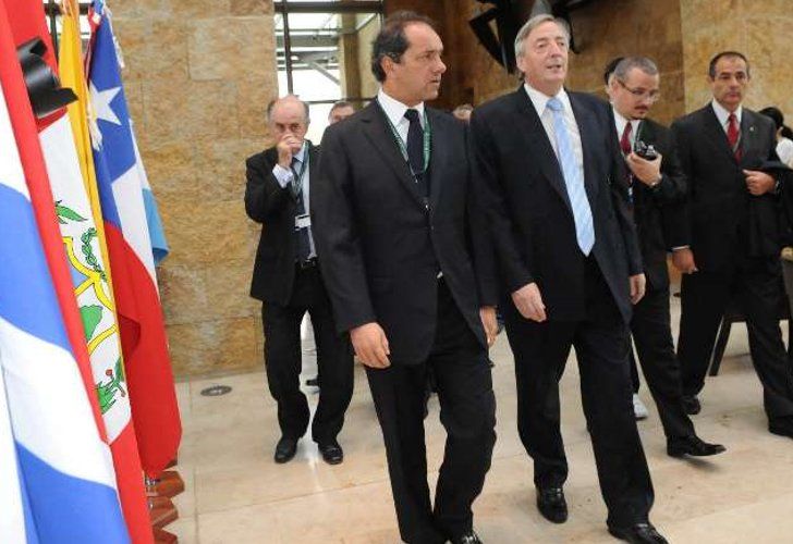 Néstor Kirchner juró como nuevo secretario general de la UNASUR