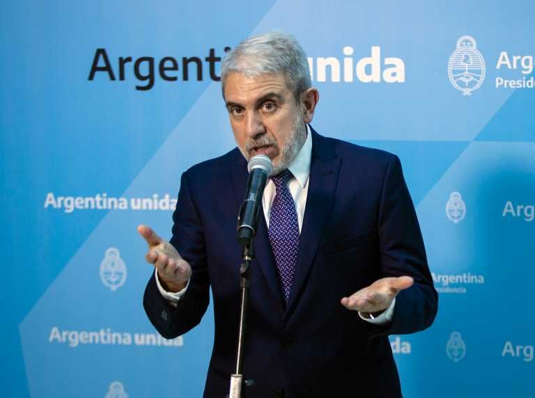 Aníbal Fernández: “El intendente de Berisso está equivocado en cuestionar a Cristina Kirchner”
