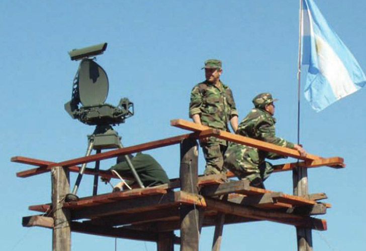 Democracia y Defensa Nacional