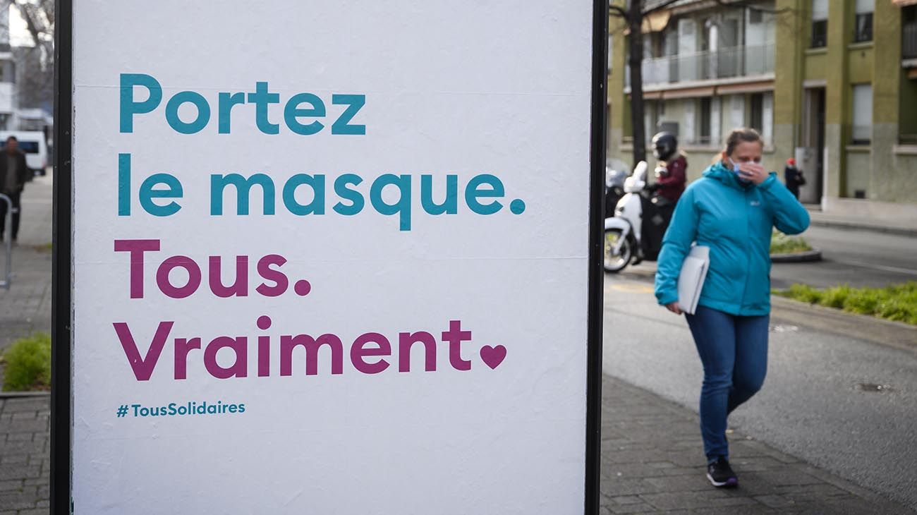 Suiza prohíbe la entrada de no vacunados contra el coronavirus a restaurantes, piscinas y museos