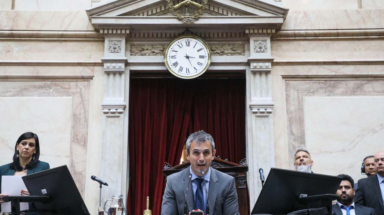 Avanzan con la ley ómnibus, pero la fórmula jubilatoria sigue siendo la llave