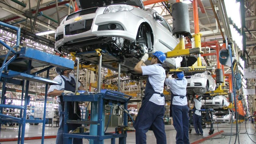 La producción industrial subió un 4,4% en enero