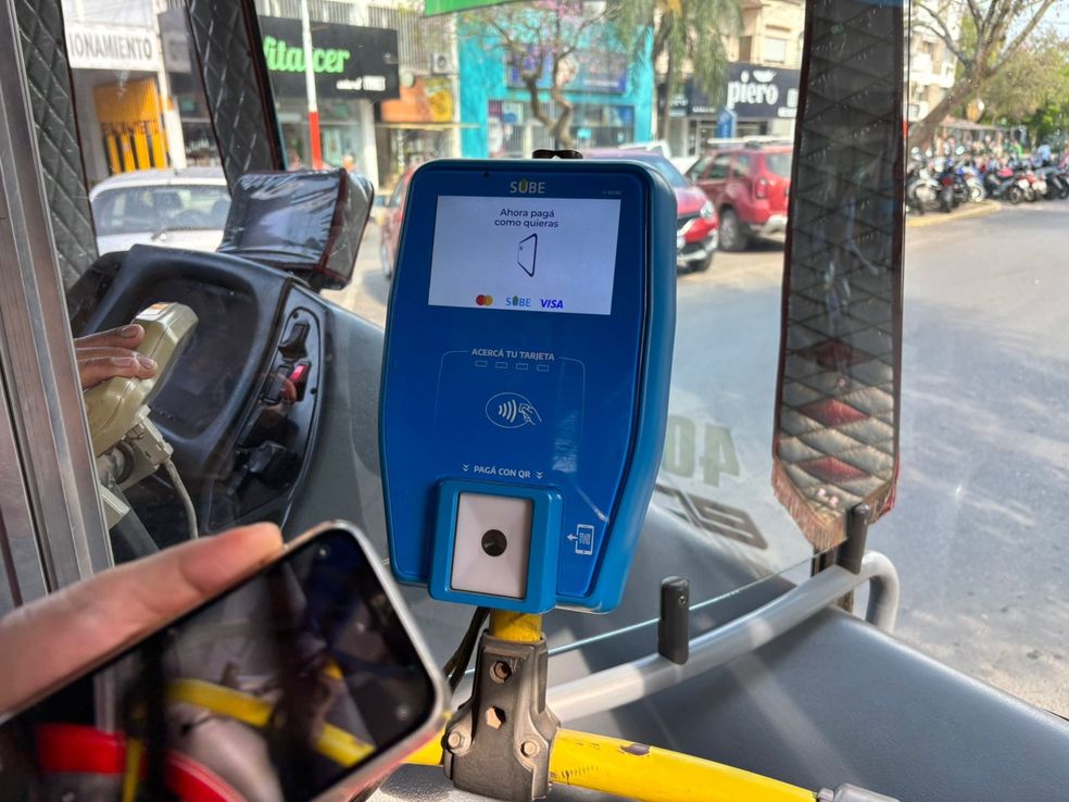 Chaco implementó nuevas máquinas SUBE que permiten pagar con tarjeta y QR
