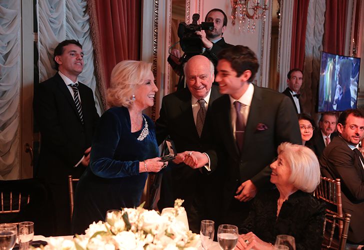 Mirtha y Valeria Mazza, presentes en la Gala anual de la Fundación Educando