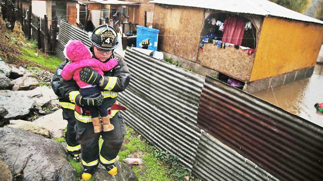 Lluvias torrenciales afectaron gravemente a Chile y Miami