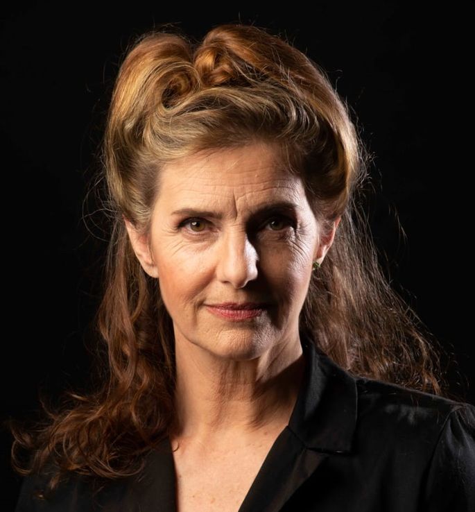 Silvia Kutika en Córdoba presenta "El Cuarto de Verónica"